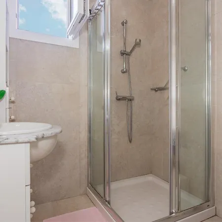 Lidia Feriehus Cala Galdana (Menorca)